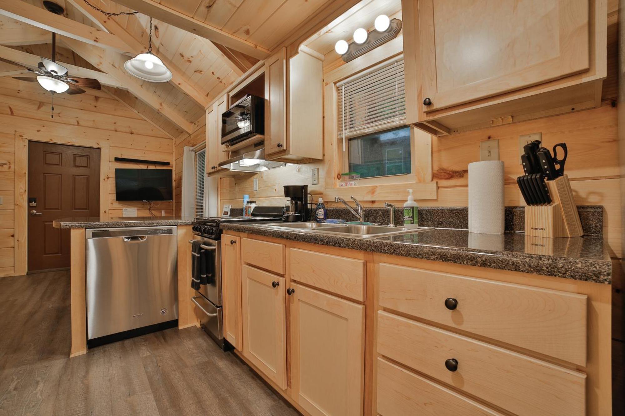 Ryon Tiny Home Cabin City-Side Rustic Retreat Chattanooga Eksteriør billede